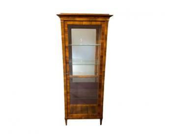 Původní vitrína z doby kolem roku 1830 Původní vitrína z doby kolem roku 1830