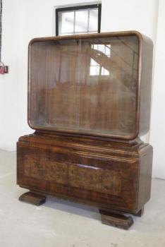 Vitrína art deco Vitrína art deco