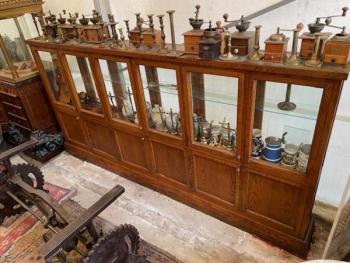 Školní-muzejní vitrína prostorová  Školní-muzejní vitrína prostorová