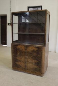 Vitrína art deco Vitrína art deco